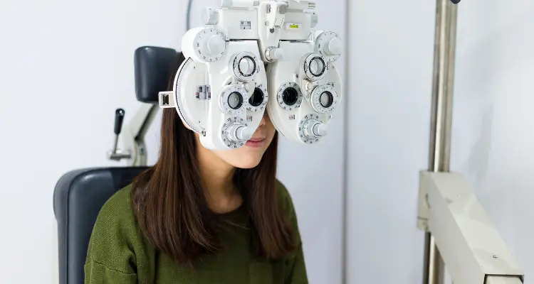 Exames de vista completos na Clínica Provida Betim